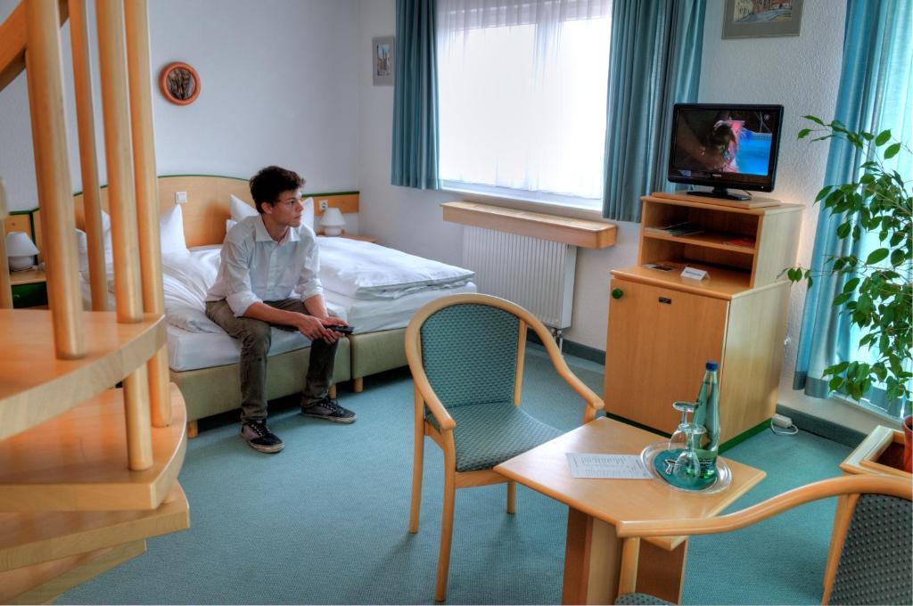 Hotel Stadt Naumburg Наумбург Стая снимка